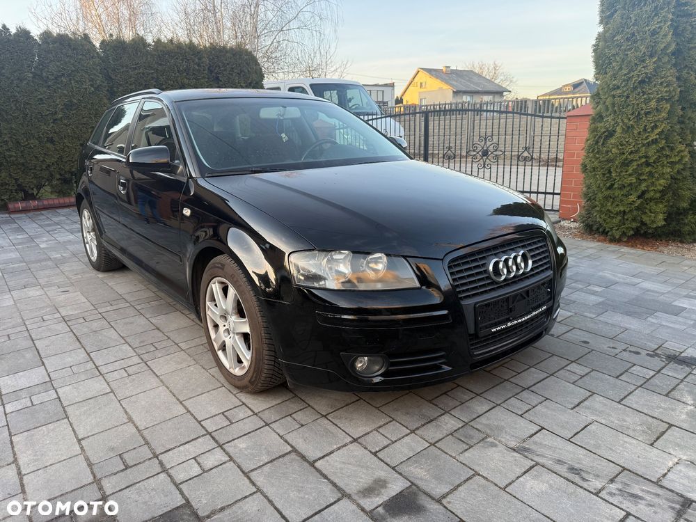 Audi A3 Sportback 1.4 TFSI Attraction - 4