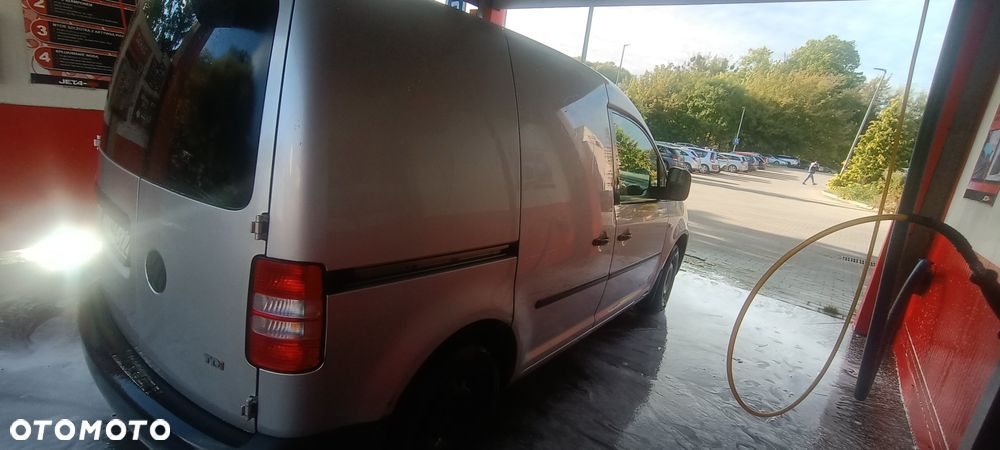 Volkswagen Caddy 2011 photo 5