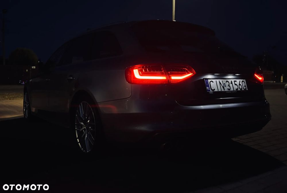 Audi A4 Avant - 31
