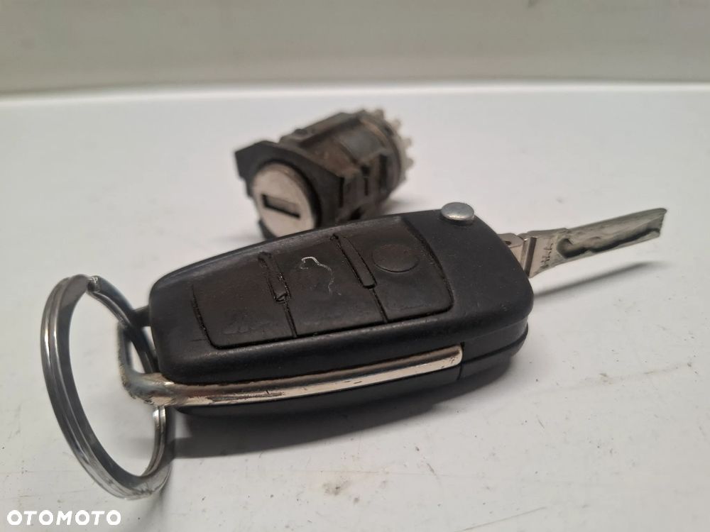 WKLADKA KLUCZYK AUDI A4 B7 SLASK WYSYLKA VAT - 2