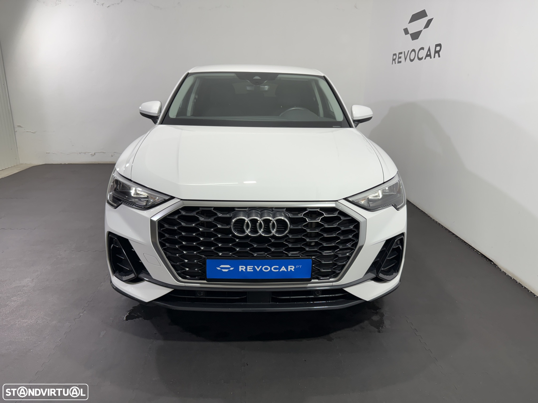 Audi Q3 Sportback 45 TFSIe S tronic - 4