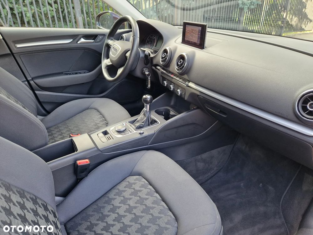Audi A3 Sportback - 30