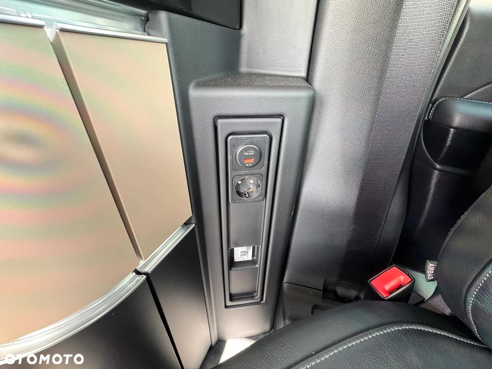 Mercedes-Benz Klasa V 300 d 4-Matic Exclusive 9G-Tronic (długi) - 24