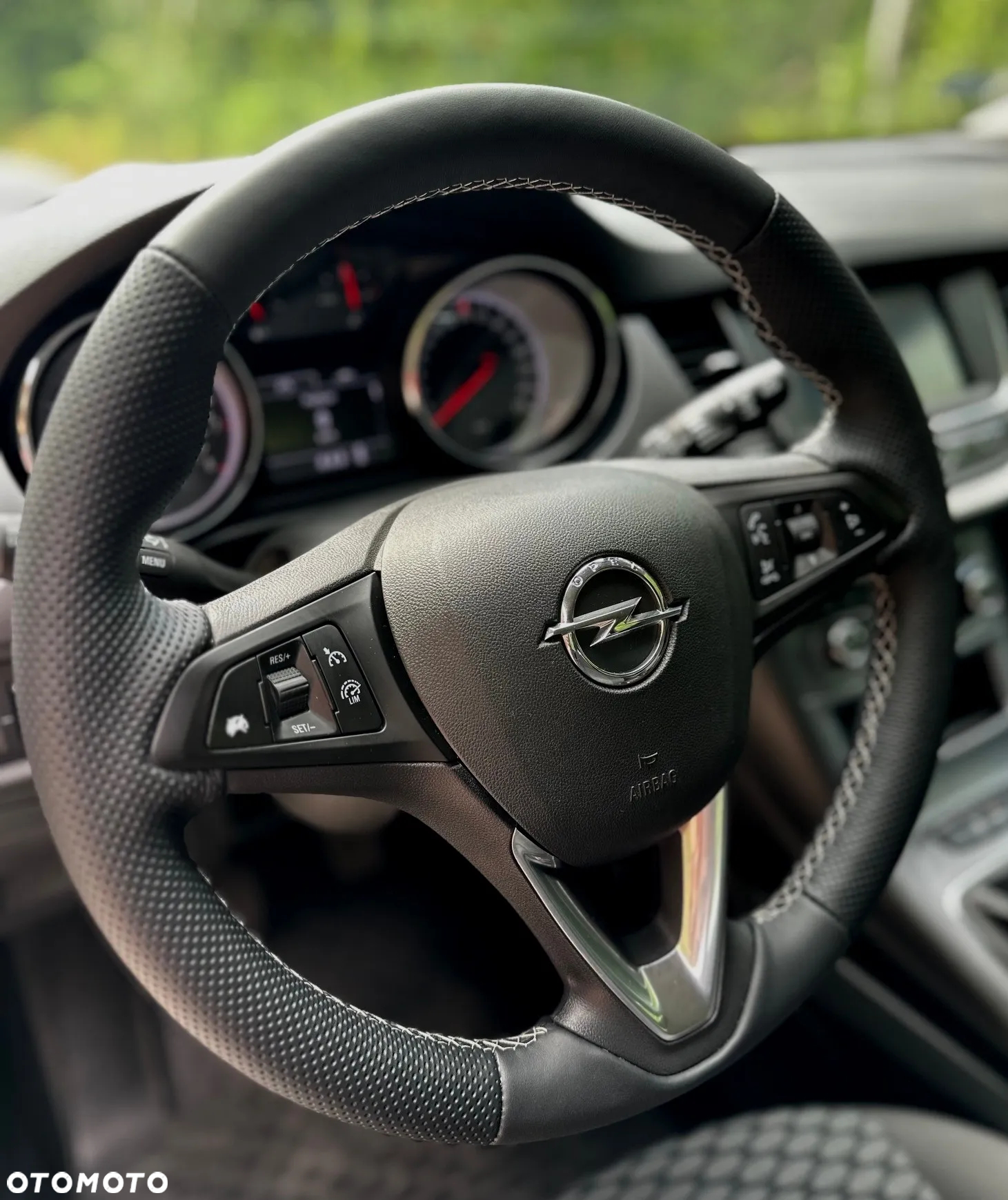 Opel Astra V 1.4 T Enjoy - 17