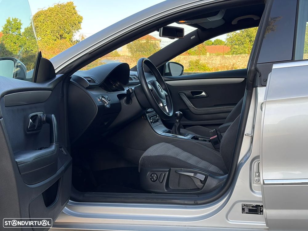 VW Passat CC 2.0 TDi BlueMotion - 7