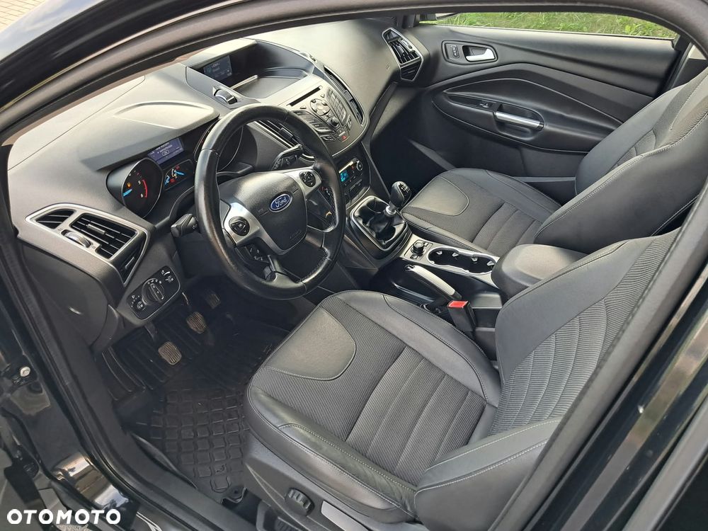 Ford Kuga 2.0 TDCi 4WD Titanium - 18