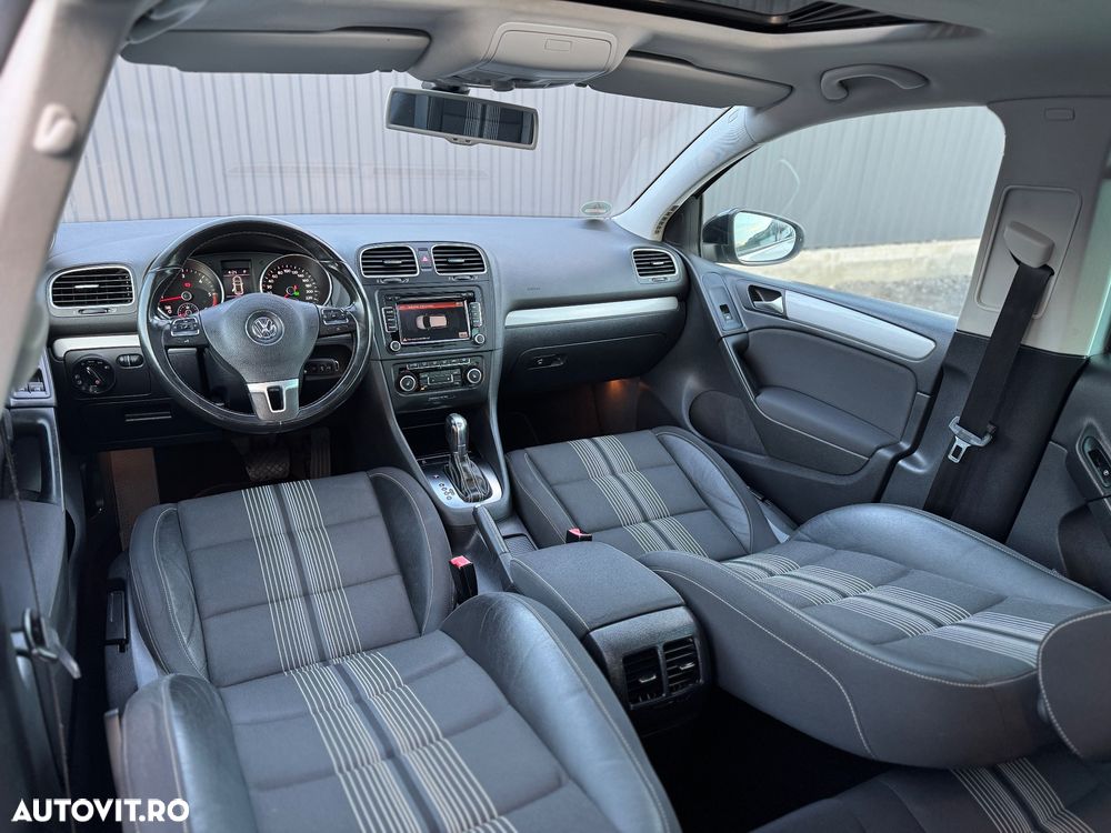 Volkswagen Golf 2.0 TDI DPF DSG MATCH - 9