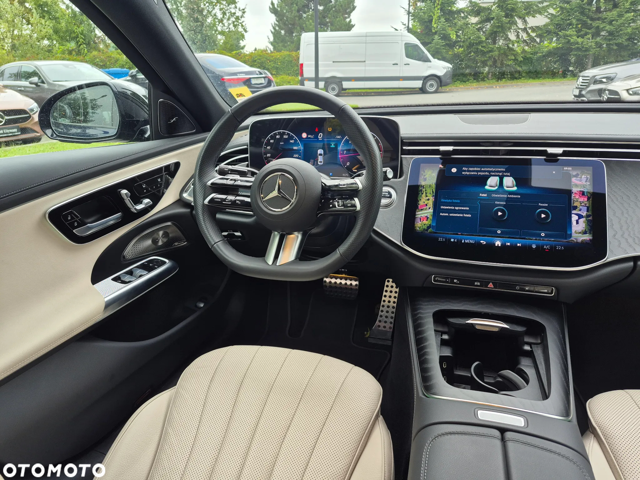 Mercedes-Benz Klasa E 220 d mHEV 4-Matic AMG 9G-Tronic - 25