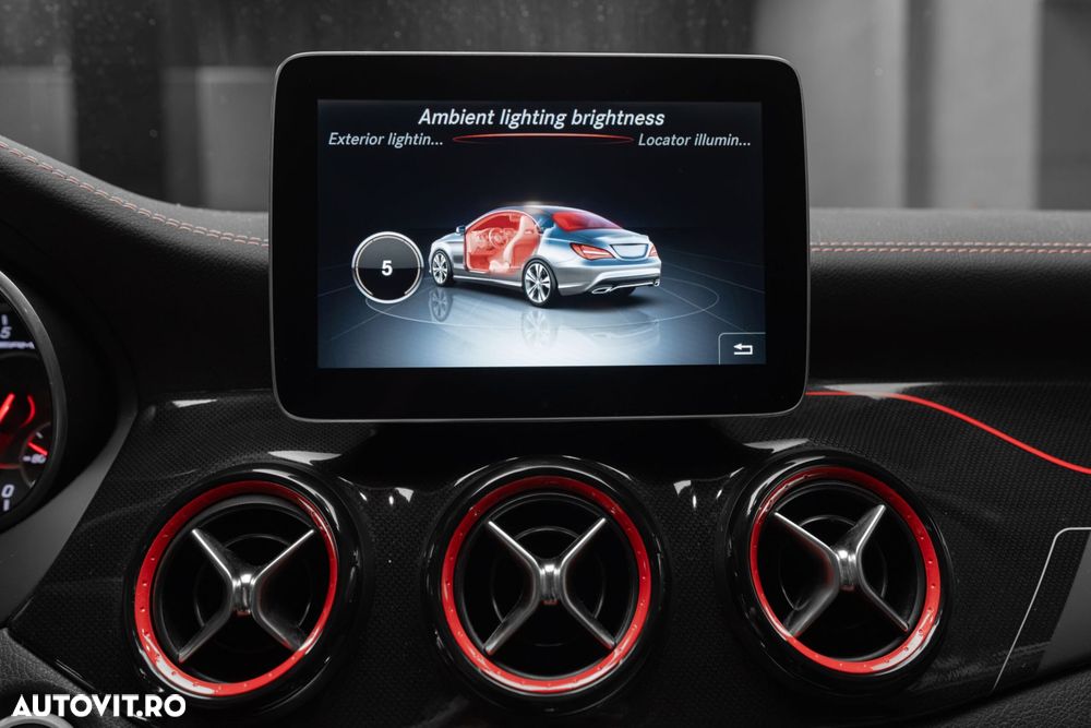 Mercedes-Benz CLA 45 AMG 4Matic AMG Speedshift DCT 7G - 21