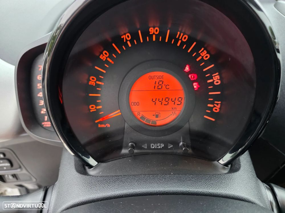 Peugeot 108 1.0 VTi Active - 9