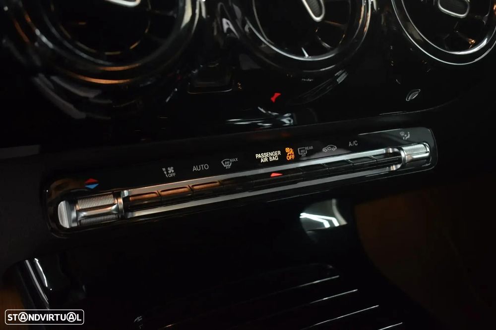 Mercedes-Benz A 200 Standard - 17