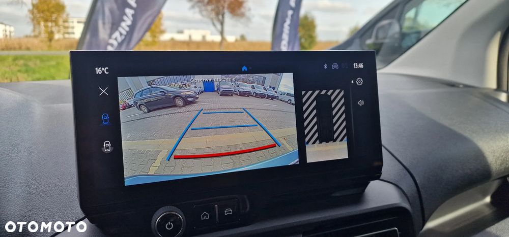 Toyota Proace City Verso 1.5 D-4D VIP - 24