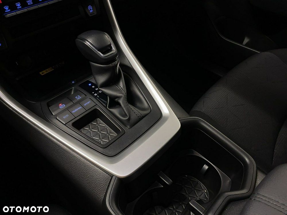 Toyota RAV4 - 33