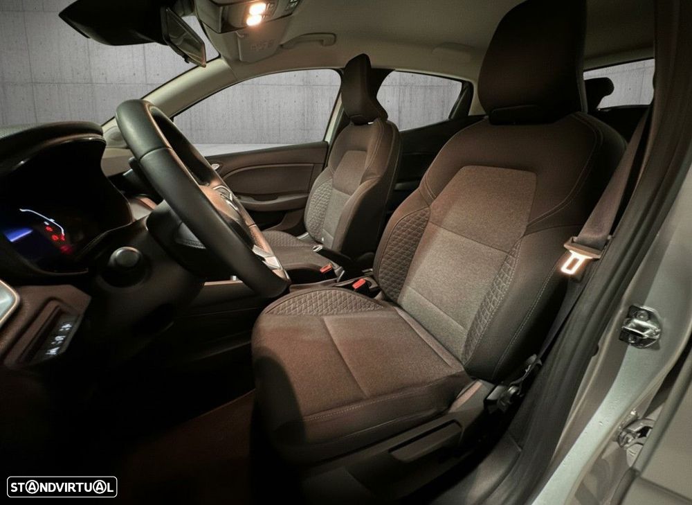 Renault Clio 1.6 E-Tech Full Hybrid Techno - 8