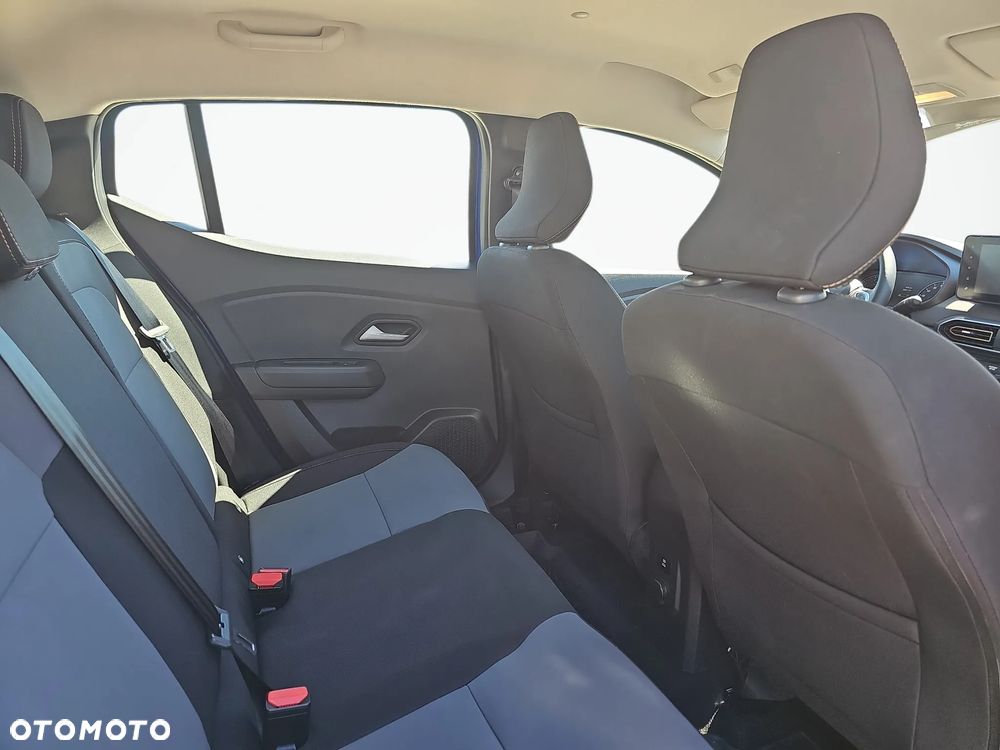 Dacia Sandero - 22