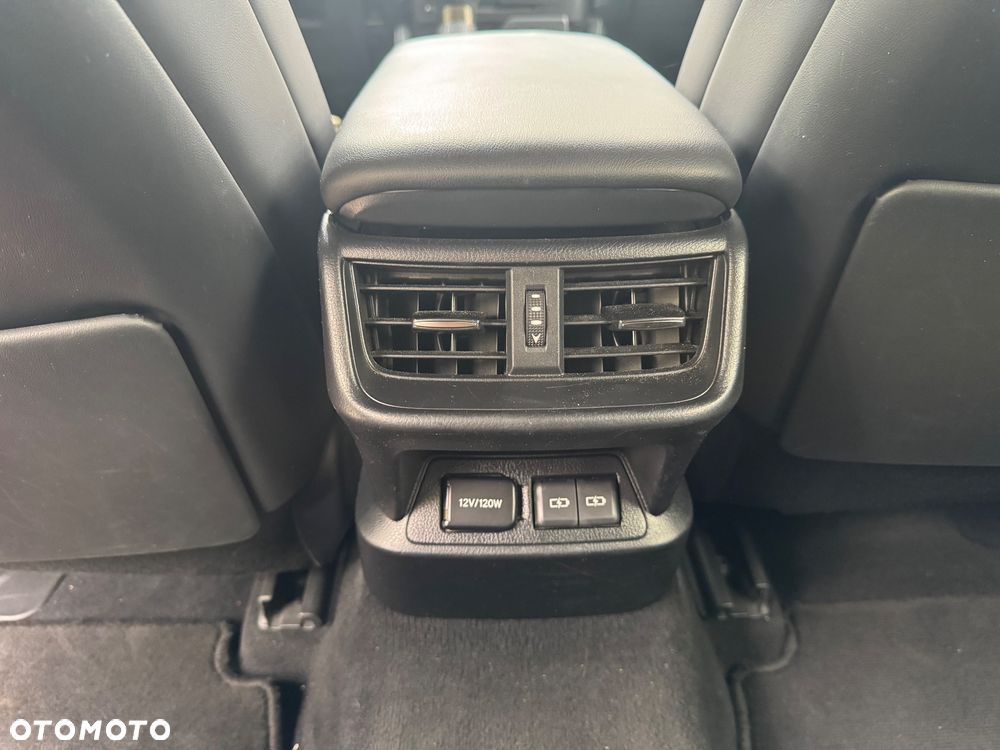 Lexus ES 300h F Sport - 24
