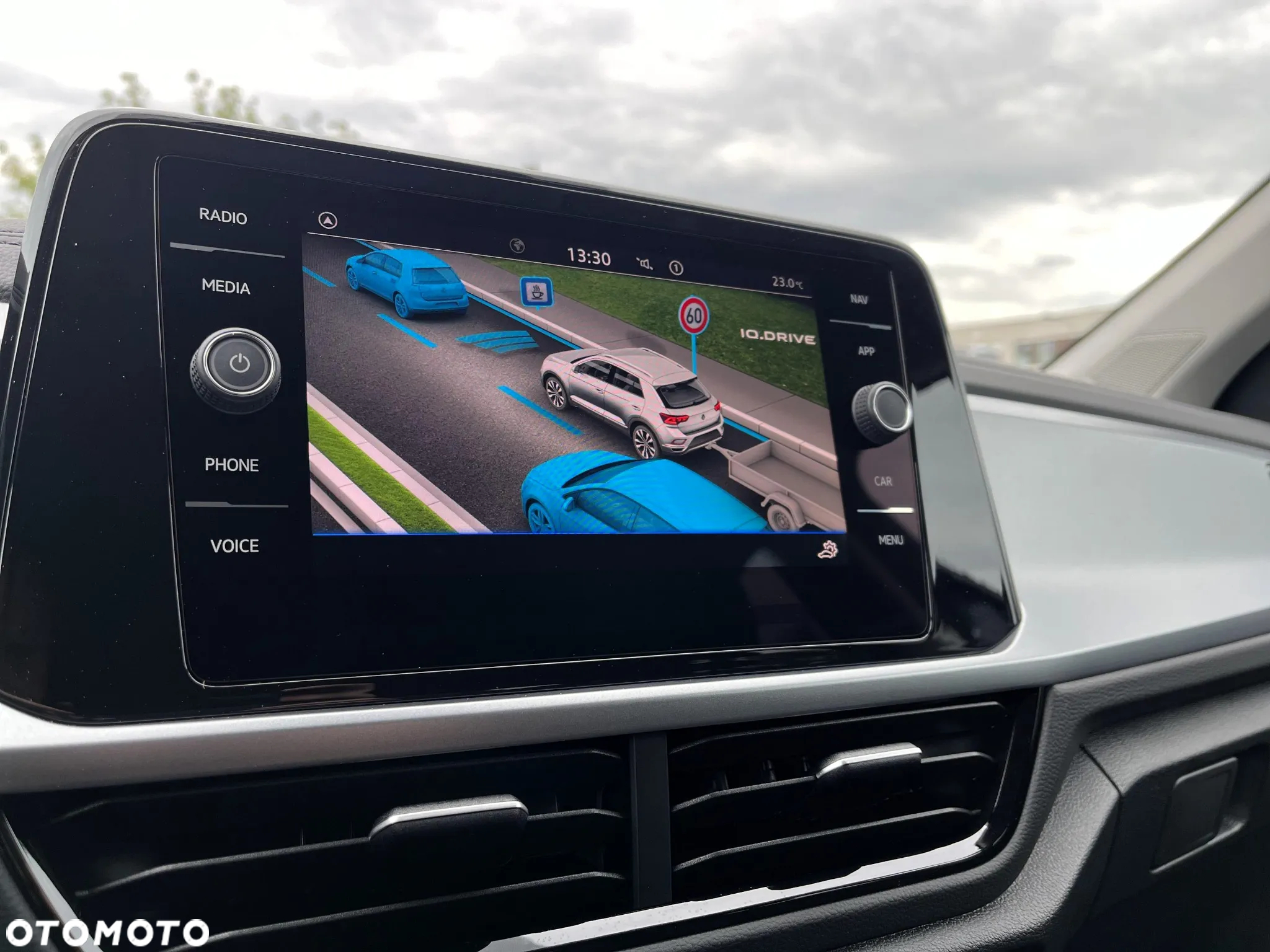 Volkswagen T-Roc 1.5 TSI Life Plus DSG - 21