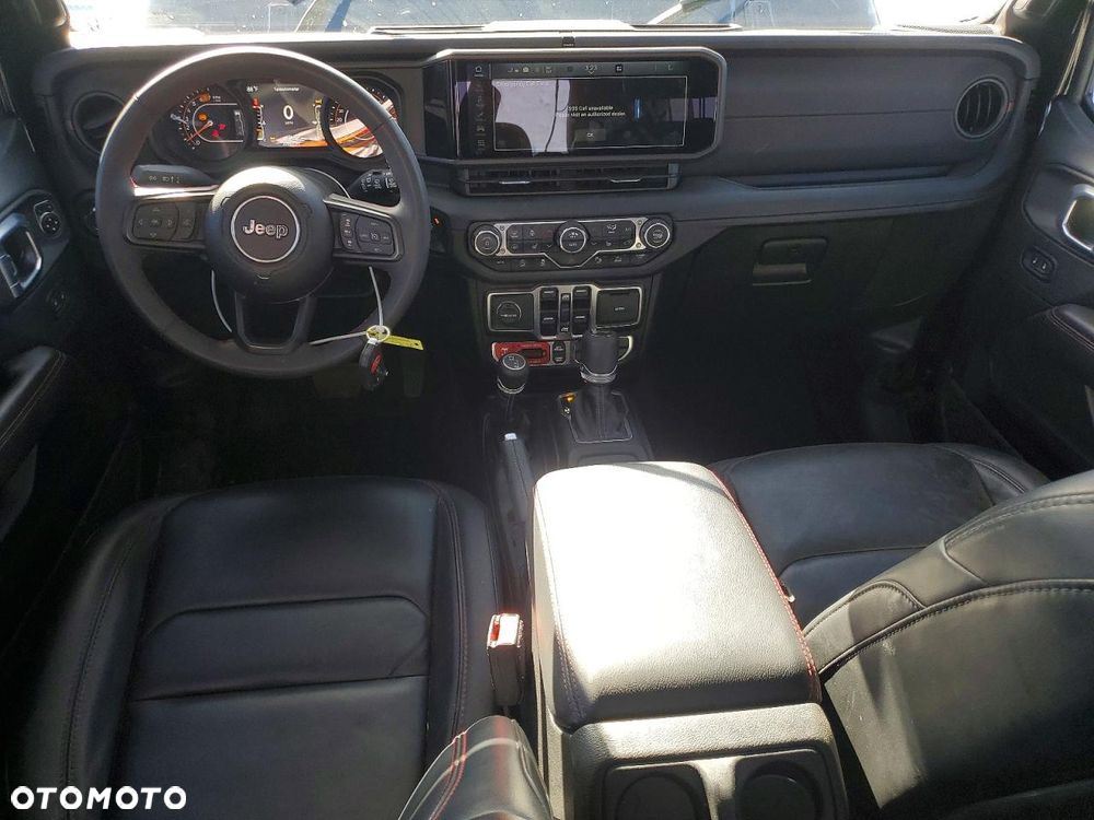 Jeep Wrangler - 9