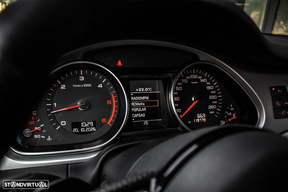 Audi Q7 3.0 V6 TDi quattro Tiptronic - 15