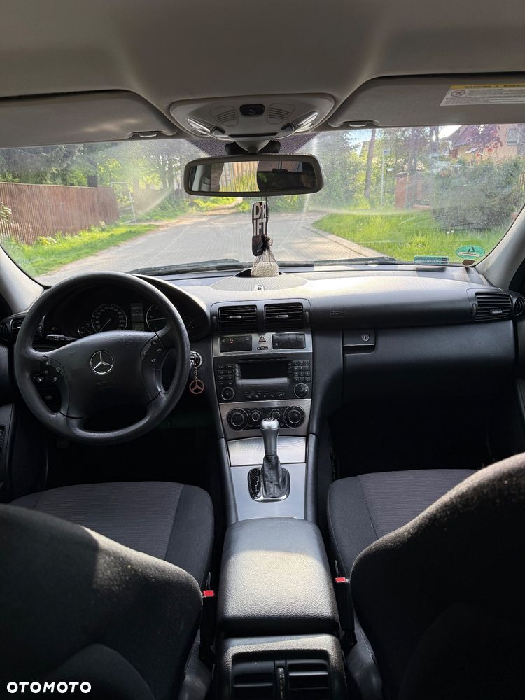 Mercedes-Benz Klasa C 220 CDI Automatik Classic - 19