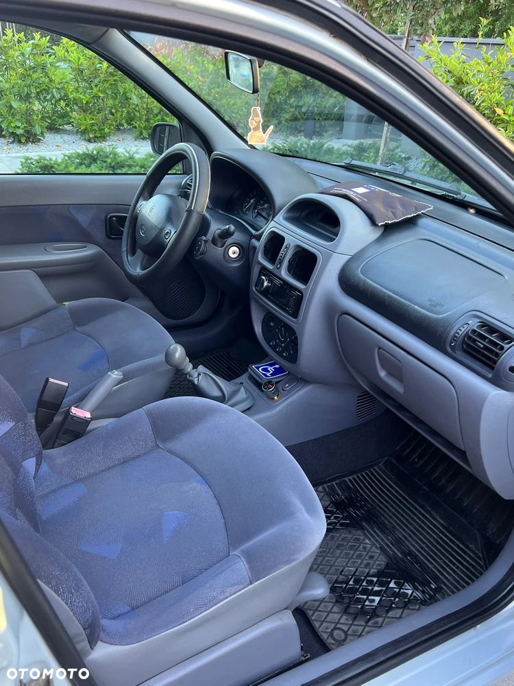 Renault Clio 1.4 RT - 6