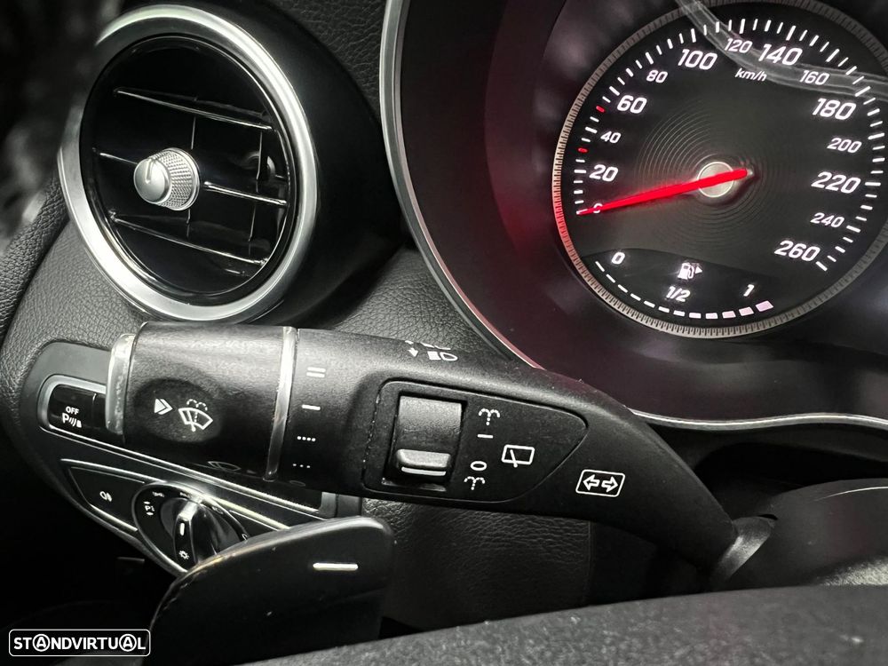 Mercedes-Benz C 220 d Avantgarde Aut. - 25