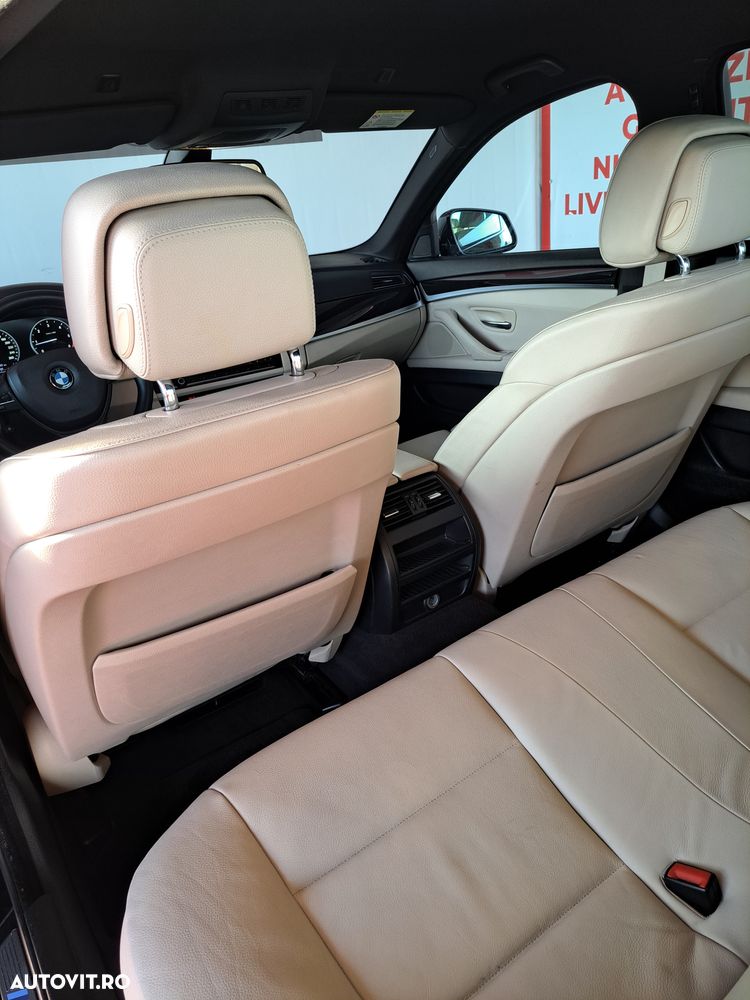 BMW Seria 5 525d xDrive Sport-Aut. - 13