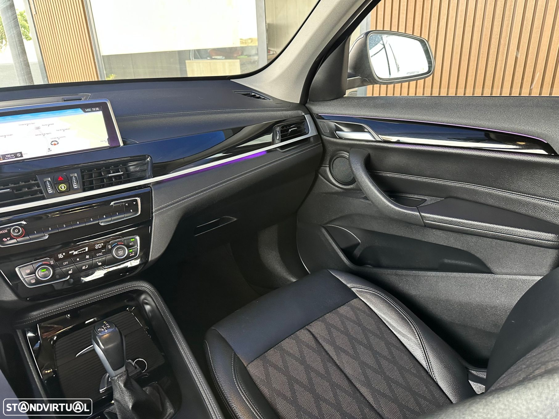 BMW X1 25 e xDrive xLine - 37