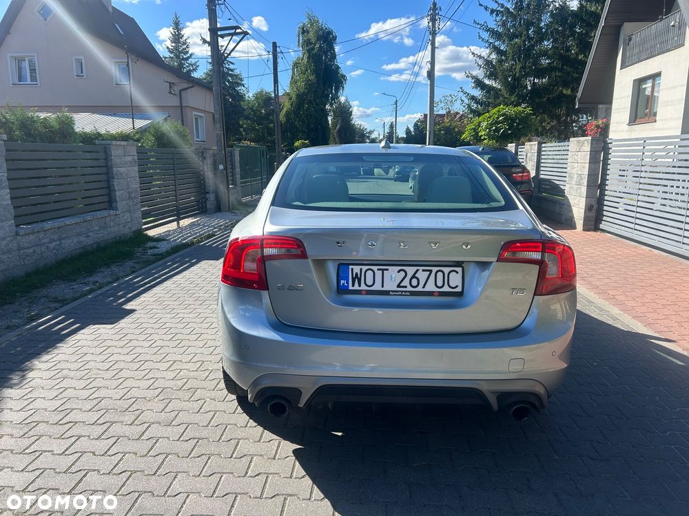 Volvo S60 T5 Drive-E R-Design Momentum - 7