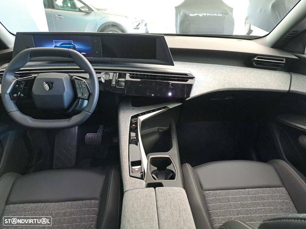 Peugeot 5008 1.2 Hybrid Allure e-DCS6 - 8
