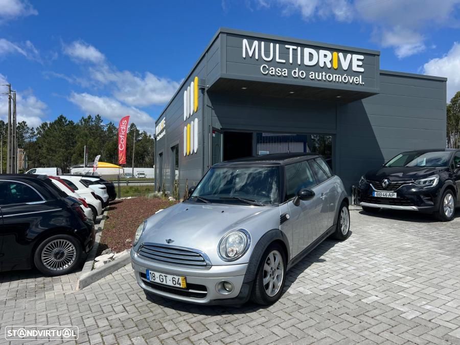 MINI 3 Portas Cooper D - 1