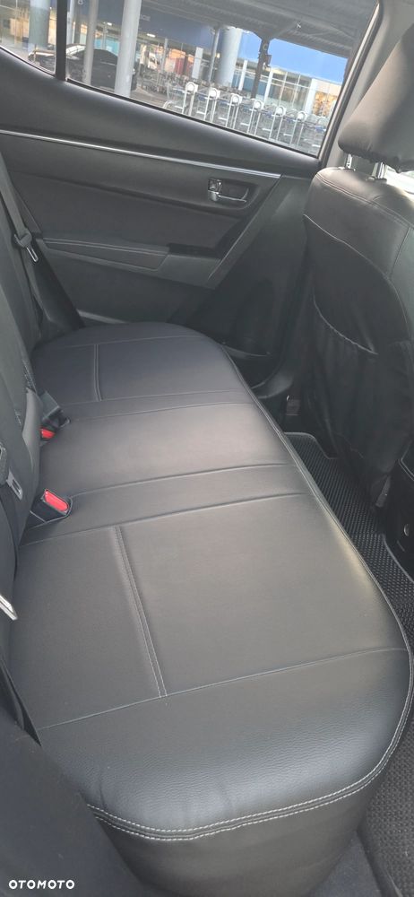 Toyota Corolla 1.6 Prestige - 9