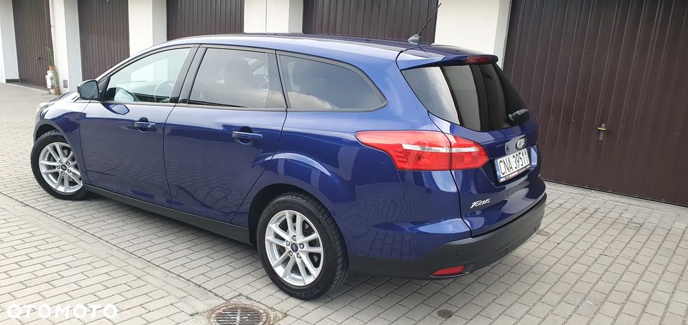 Ford Focus 1.0 EcoBoost Titanium - 22