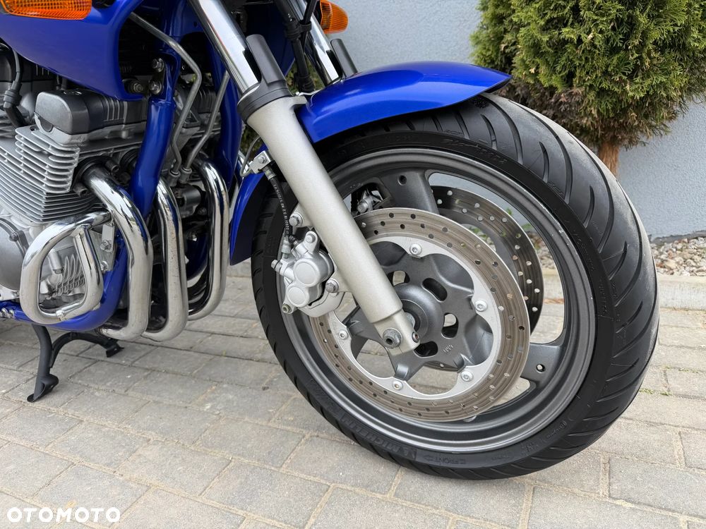 Yamaha XJ - 11