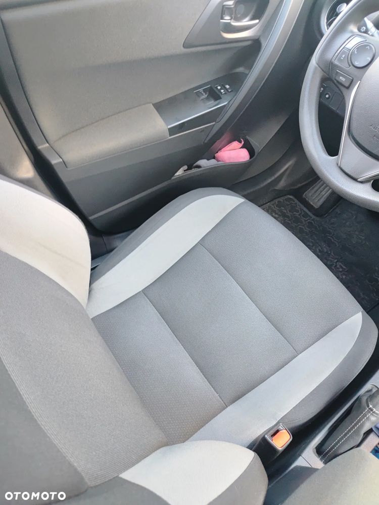 Toyota Auris 1.6 Active - 7
