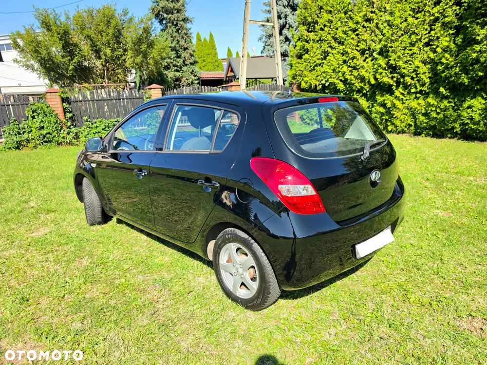 Hyundai i20 1.2 Classic EU5 - 4
