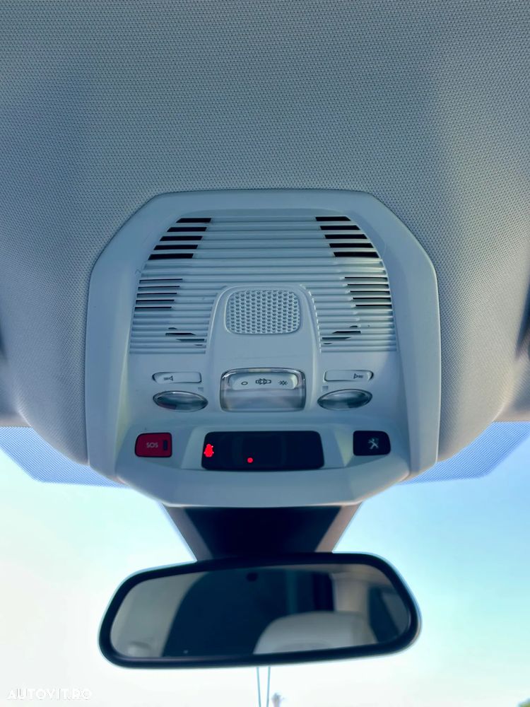 Peugeot 3008 - 16