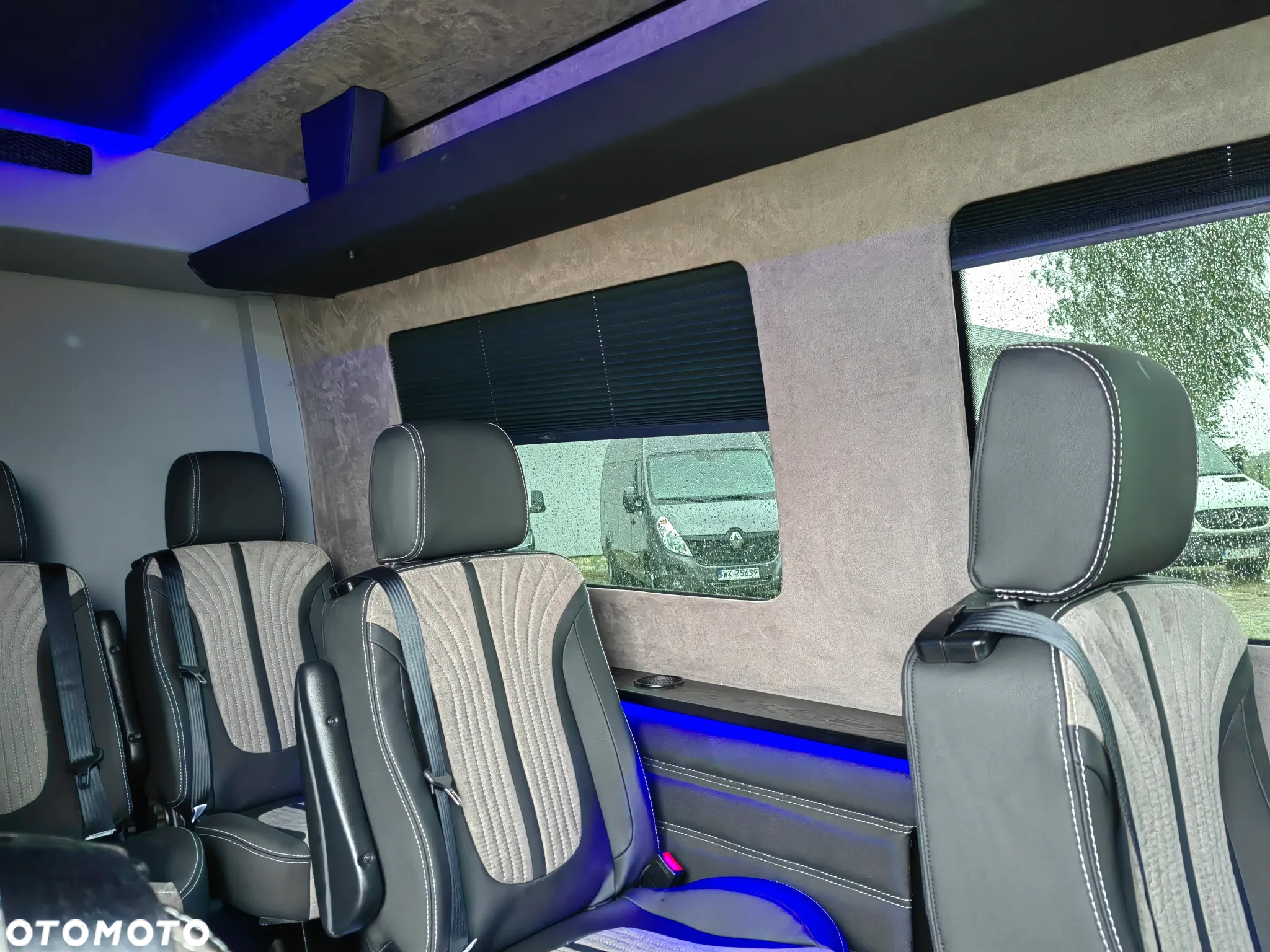 Mercedes-Benz sprinter - 12