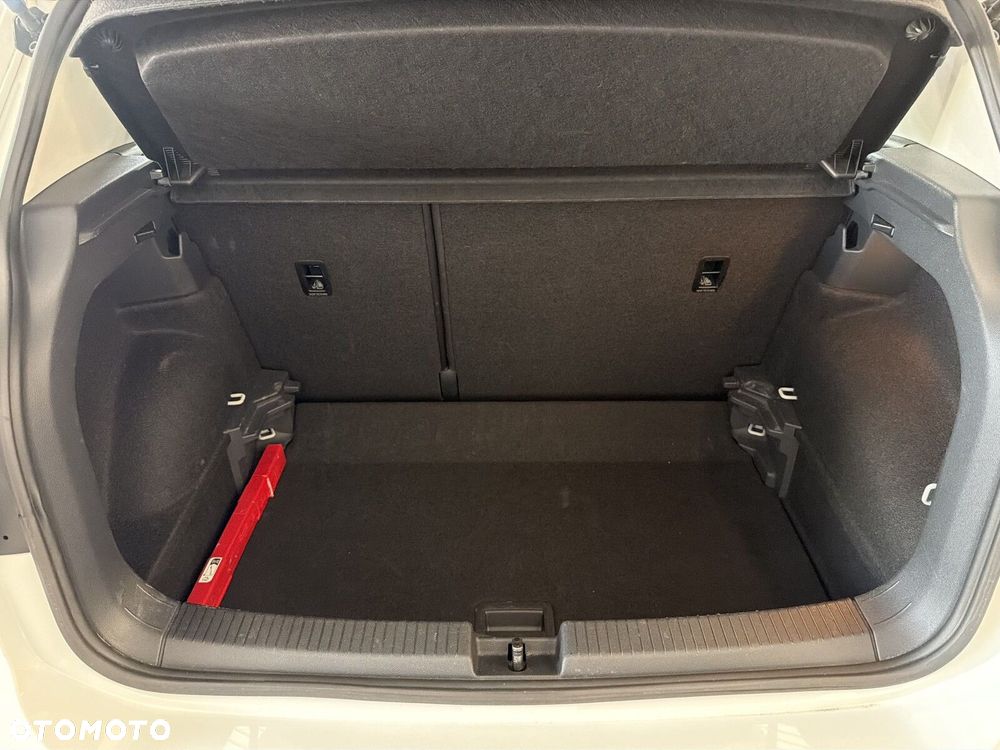 Volkswagen T-Cross 1.0 TSI Life DSG - 19