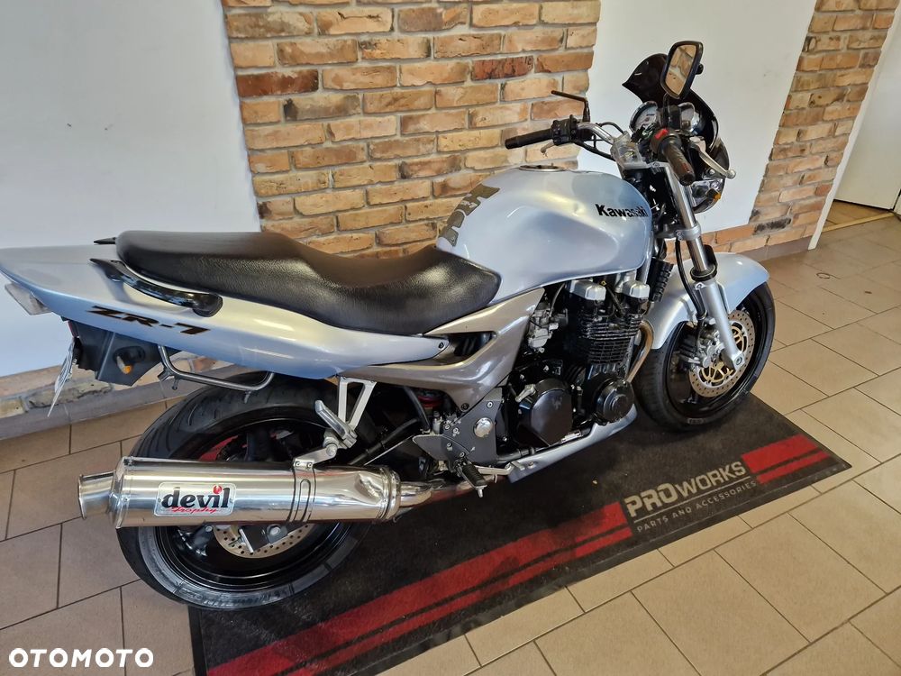 Kawasaki ZR - 3