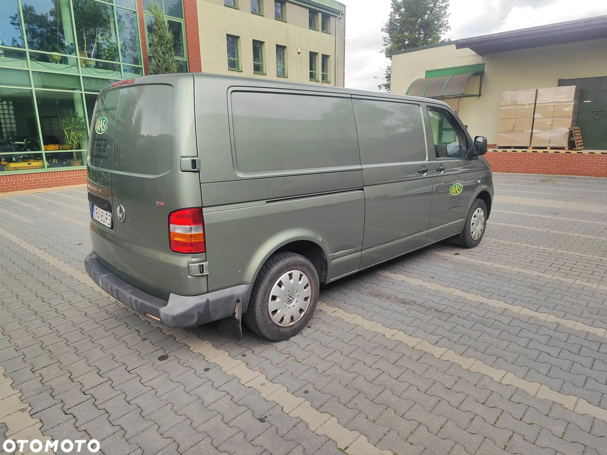 Volkswagen Transporter T5 TDI L2H1 - 5