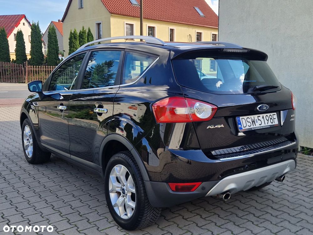 Ford Kuga 2.0 TDCi 4x4 Titanium - 4