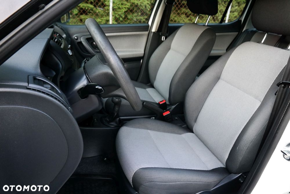 Skoda Fabia 1.2 12V Active - 11