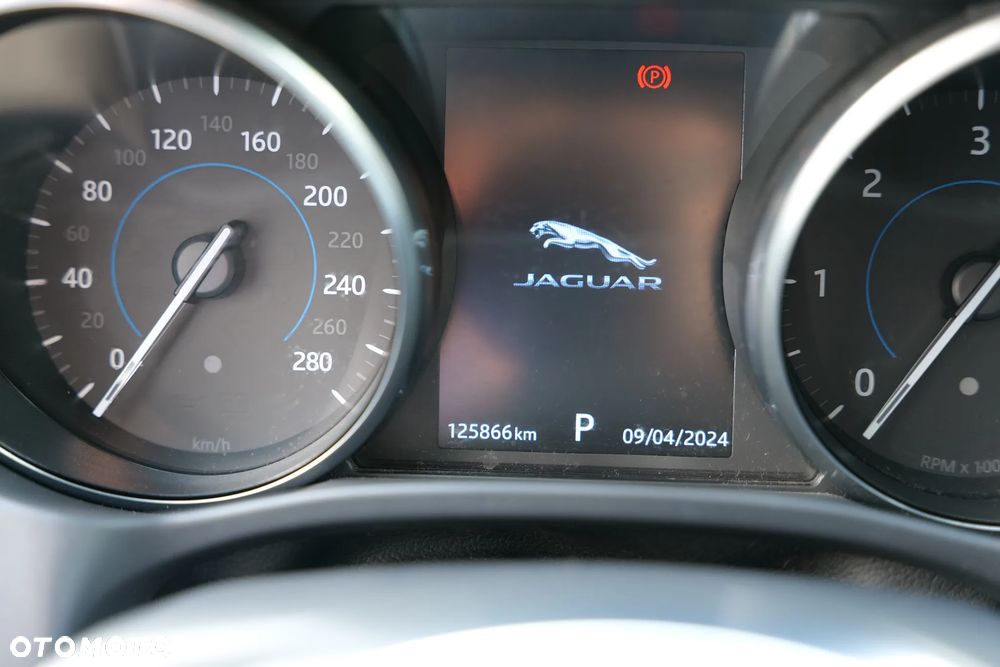 Jaguar F-Pace 2.0 i4D AWD Prestige - 21