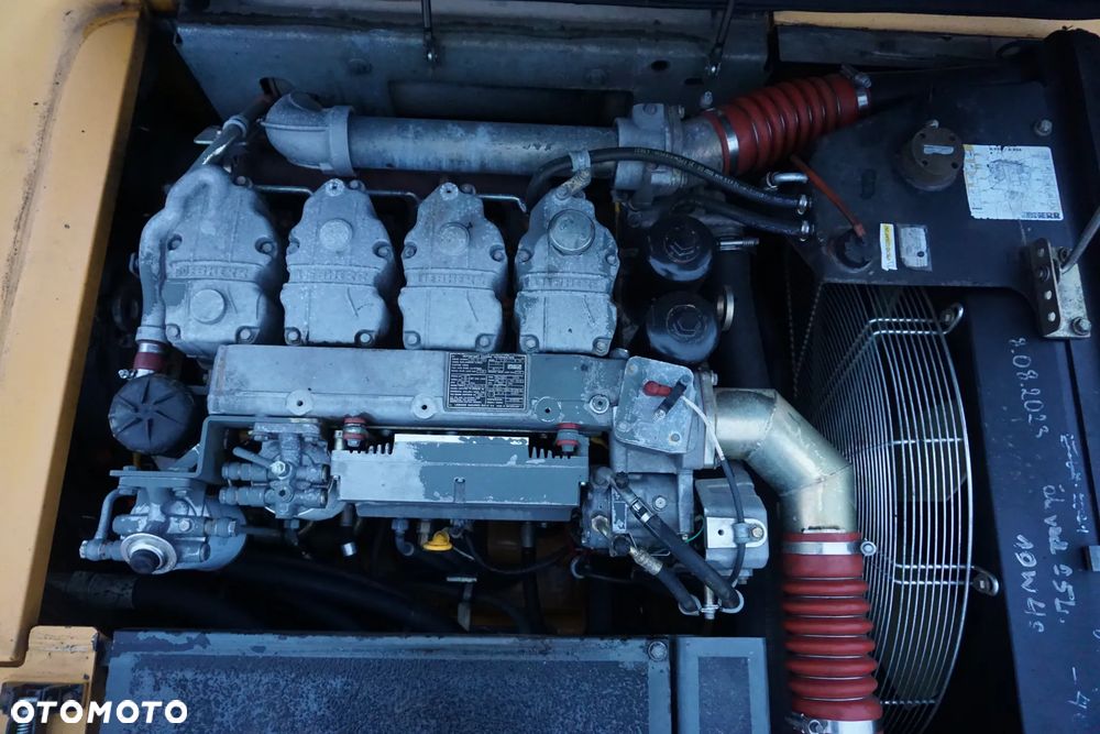 Liebherr A 924C - 12