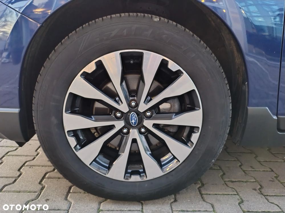 Subaru Outback 2.5i Exclusive - 22
