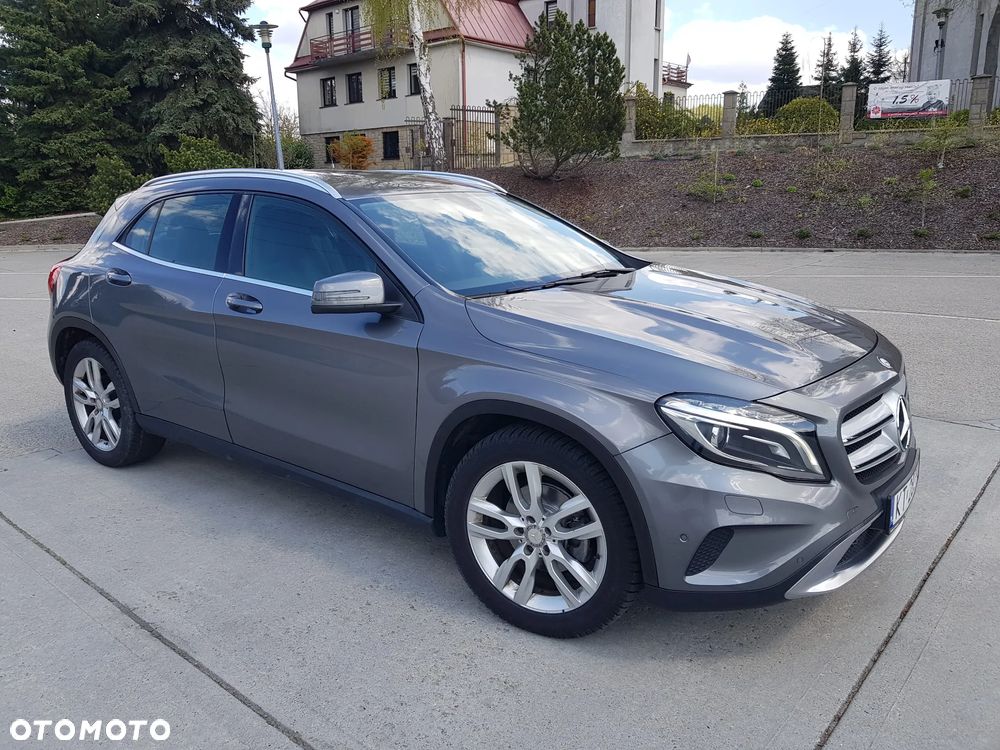 Mercedes-Benz GLA 220 CDI 4Matic 7G-DCT Style - 4