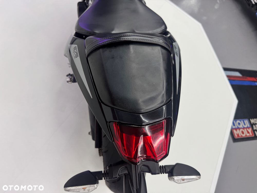 Triumph Daytona - 21