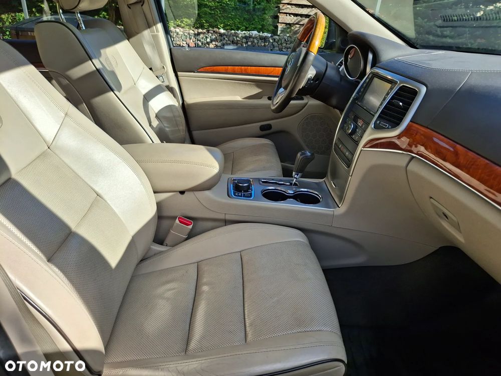 Jeep Grand Cherokee 3.0 CRD Overland Summit - 17
