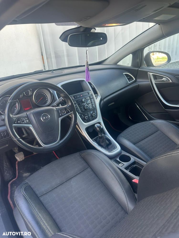 Opel Astra 2.0 CDTI ECOTEC Start/Stop - 6